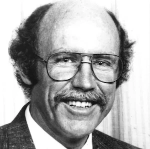 Dr Graham Mitchell
